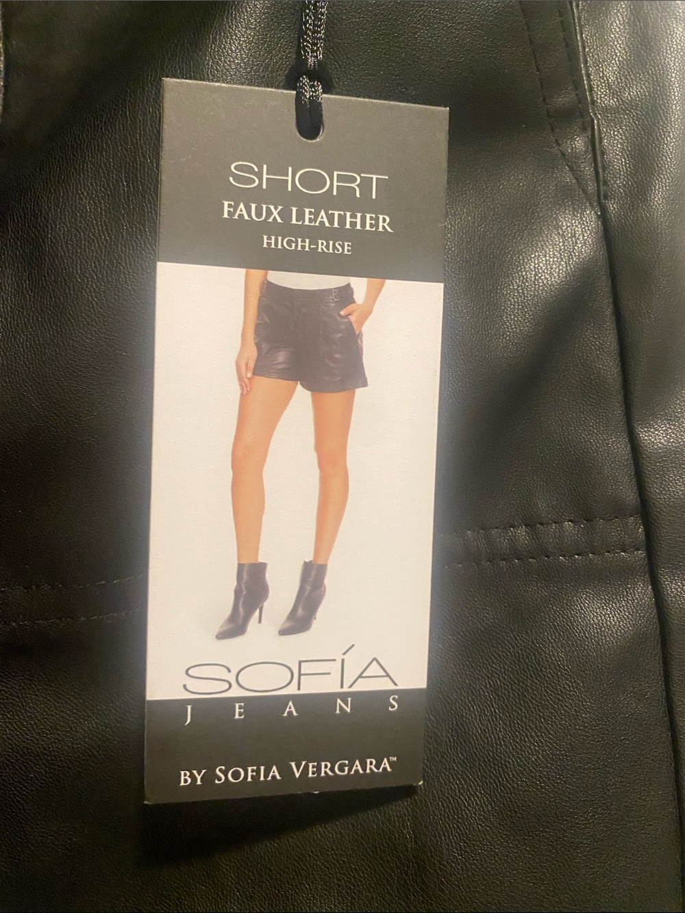 💕NEW💕Sofia Vergara Shorts